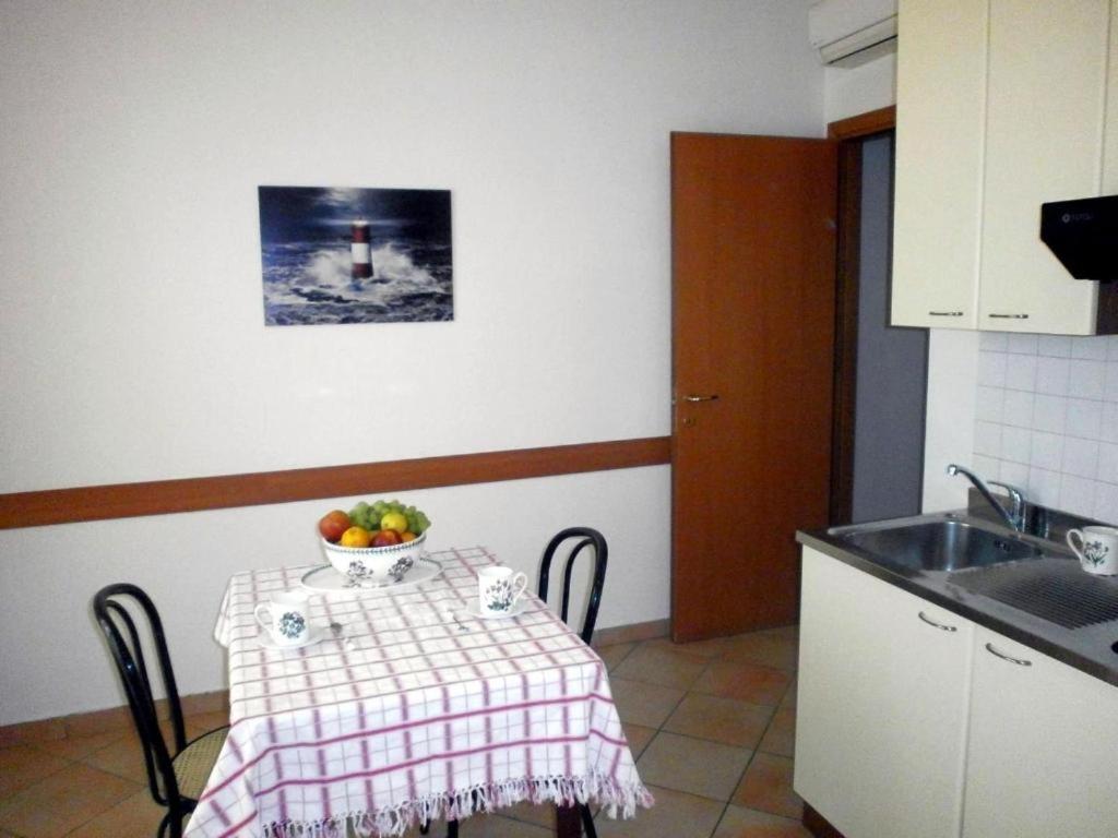 Residence Carioca Rimini Exteriör bild