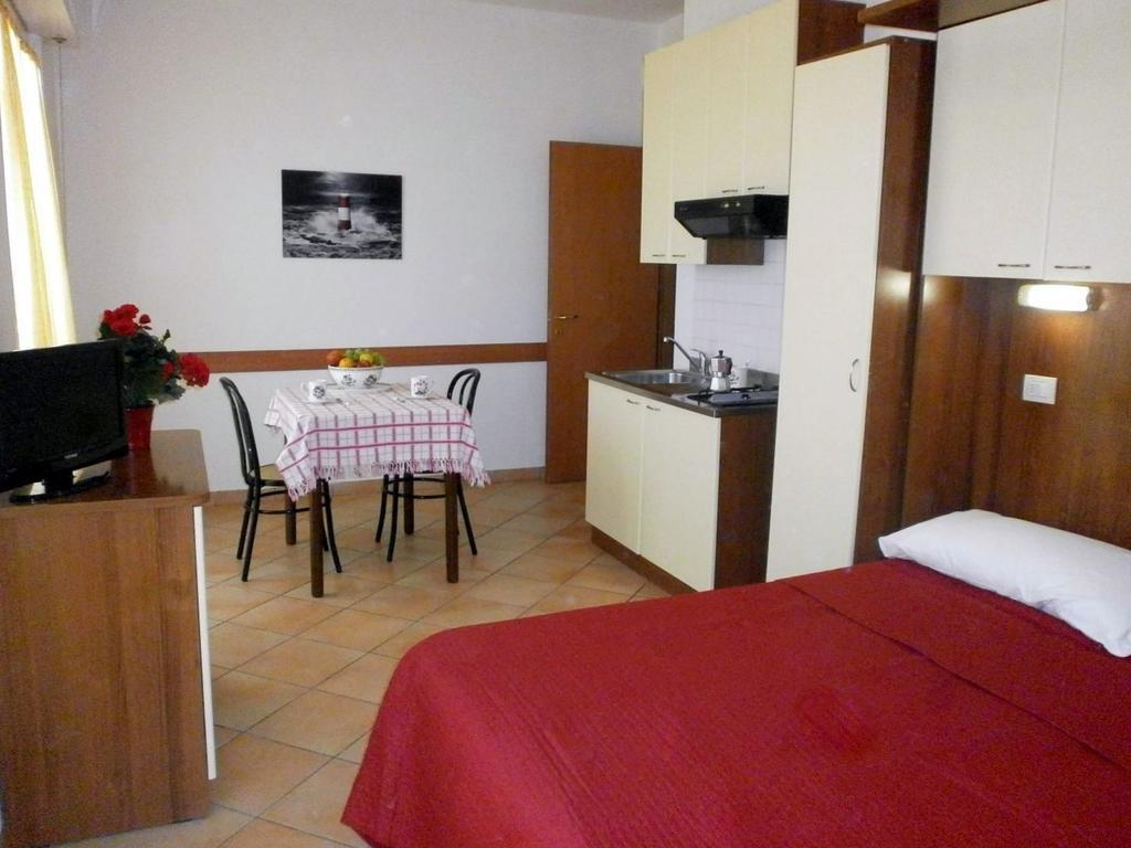 Residence Carioca Rimini Rum bild